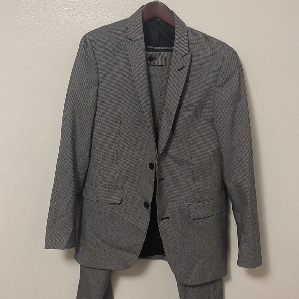 Bar III Slim Fit Houndstooth Full Suit